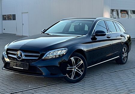 Mercedes-Benz C 220 T d Facelift*LED*AHK*NAV*Pano*Kamera*Leder