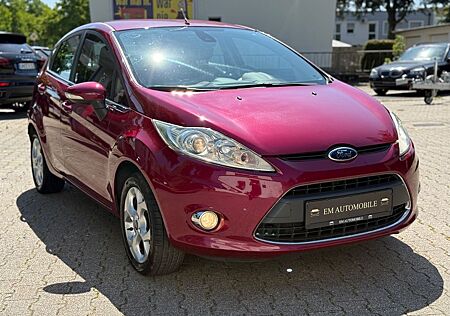 Ford Fiesta *Titanium*Keyless*Klima**ZahnriemenNEU*
