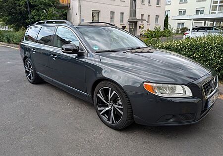 Volvo V70 DRIVe 150 PS