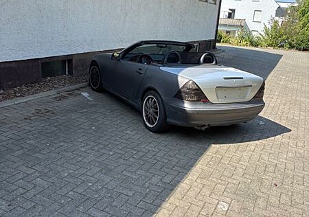 Mercedes-Benz SLK 200 Kompressor -