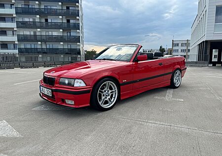 BMW 328i Cabrio * 106k * HK audio * New roof