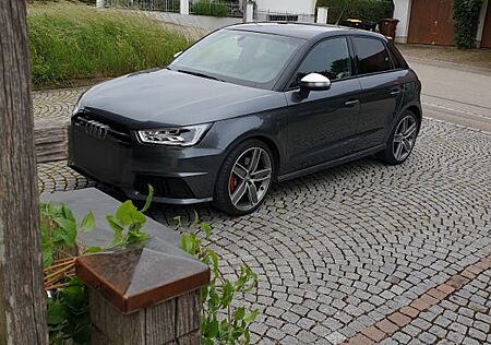 Audi S1 2.0 TFSI quattro Sportback -
