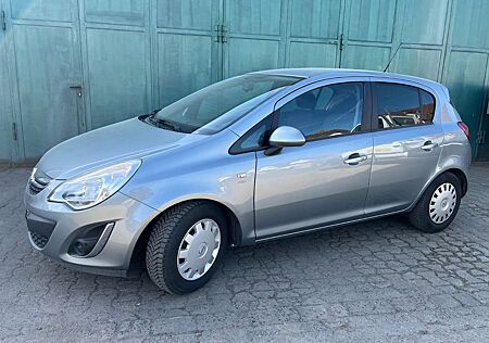Opel Corsa 1.4 Selection Selection