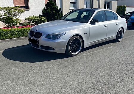 BMW 530i