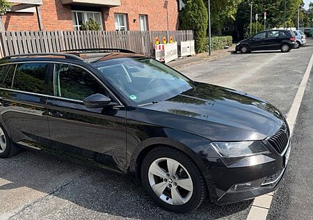Skoda Superb 2.0 TDI Ambition Combi Ambition