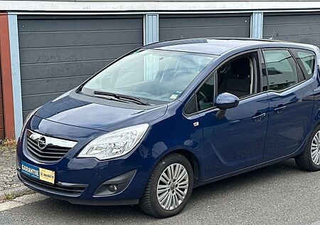 Opel Meriva B Design Edition PDC Hinten+Vorne