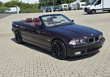 BMW 230