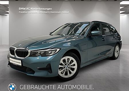 BMW 330e Touring LiveCockpitProf Kamera Sitzheizung