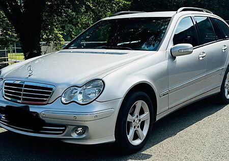 Mercedes-Benz C 180 KOMPRESSOR T AVANTGARDE Avantgarde
