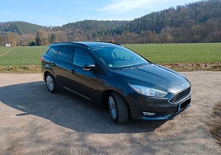 Ford Focus 1,5 TDCi 88kW Cool & Connect Turnier C...