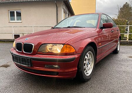 BMW 318i - Rentnerfahrzeug, Top gepflegt.