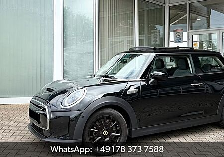 MINI Cooper SE Classic Trim Ambiente LED Pano