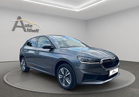 Skoda Fabia Ambition AHK ACC SMARTLINK SHT CAM NAV