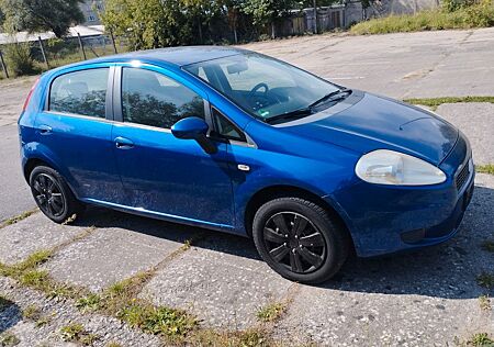 Fiat Grande Punto 1.2 8V Dynamic Klimaautomatik