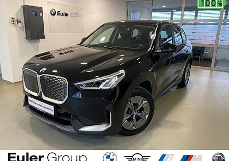 BMW iX1 xDrive 30 AHK-klappbar Navi LED Sitzhzg Park
