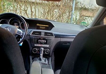 Mercedes-Benz C 200 CDI T BlueEFFICIENCY ELEGANCE ELEGANCE