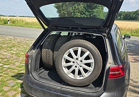 VW Passat Variant Volkswagen 2.0 TDI SCR Variant -