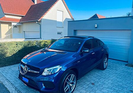 Mercedes-Benz GLE 43 AMG Mercedes-AMG GLE 43 4MATIC Merced...