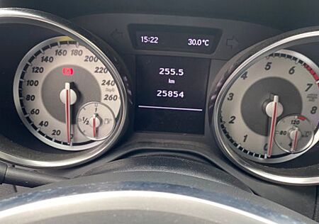 Mercedes-Benz SLK 200 -