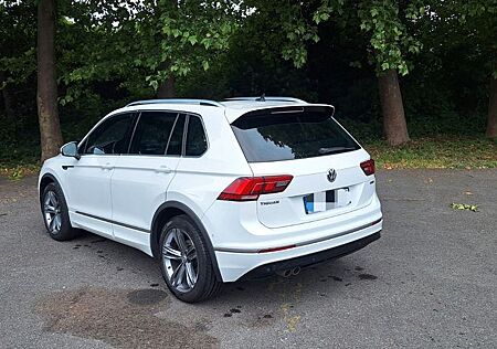 VW Tiguan Volkswagen 2.0 TDI SCR 140kW DSG 4MOTION Highlin...