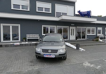 VW Passat Volkswagen Lim. Family,1,6