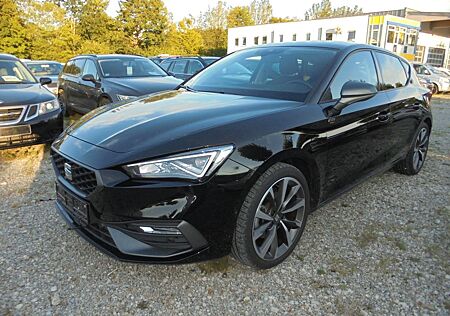 Seat Leon 1.5 eTSI FR DSG ~ Navi ~ Kamera ~33.000 km
