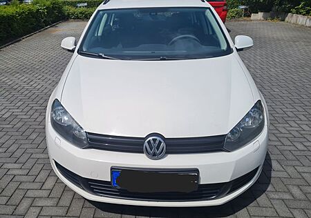 VW Golf Volkswagen 1.6 TDI Variant