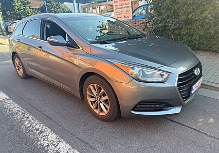 Hyundai i40 cw blue Trend AUTOMATIK GETRIEBE EURO 6