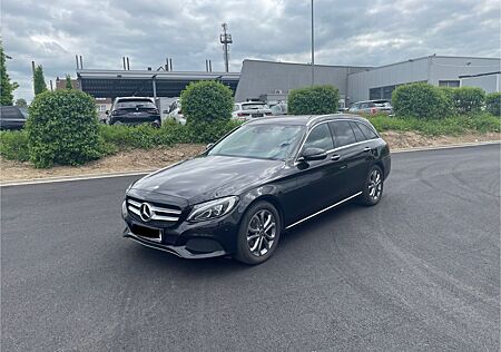 Mercedes-Benz C 220 d T AVANTGARDE 9G Autom.