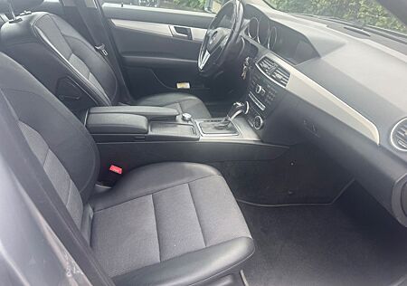 Mercedes-Benz C 200 CDI T AVANTGARDE AVANTGARDE