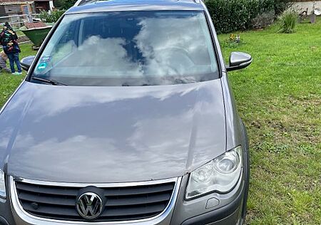 VW Touran Volkswagen 2.0 TDI 125kW DSG DPF -