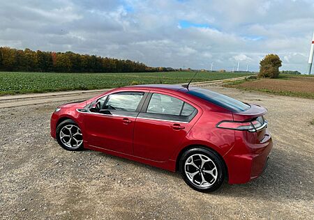 Opel Ampera ePionier Edition mit Heckträger kupplung