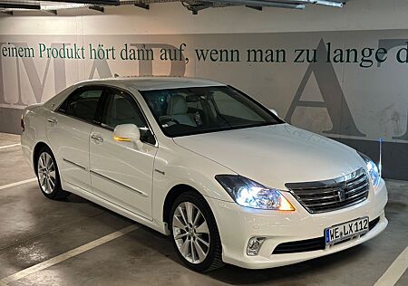 Toyota Crown GWS 204 G