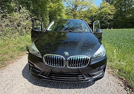 BMW 2er 225xe Automatik, NAVI,SZH, PDC.