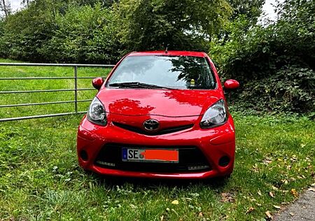 Toyota Aygo (X) Aygo Allwetterreifen- TÜV 09/26 Klima