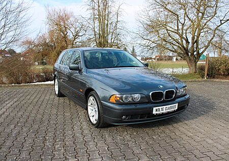 BMW 525i E39 Touring *erst 138tkm.* *Xenon* *PDC*