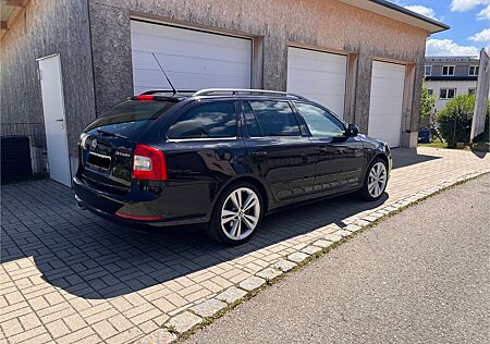 Skoda Octavia 2.0 TDI DSG RS Combi RS