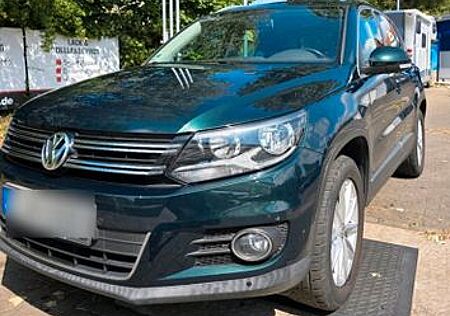 VW Tiguan Volkswagen Tigaun 1.4 TSI 2012 160 PS AHK abnehm. Pdc