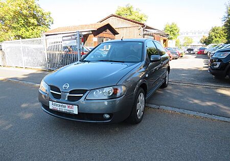 Nissan Almera Visia