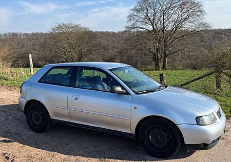 Audi A3 1.6 Ambiente Ambiente