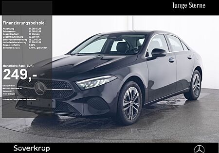 Mercedes-Benz A 250 e Limousine , PROGRESSIVE SPUR KAMERA PDC