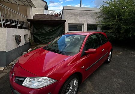 Renault Megane Coupé Dynamique 1.6 16V 110 Dynamique