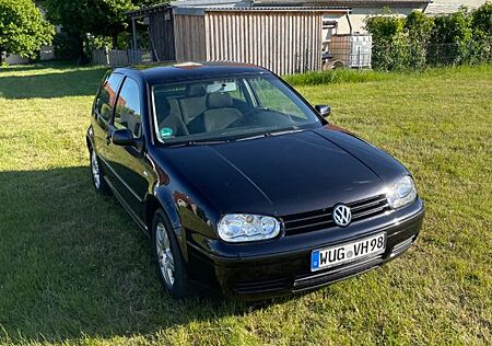 VW Golf Volkswagen 1.4 Pacific