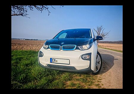 BMW i3 94 Ah mittelgroßer Akku, CCS, SH, Wärmepumpe