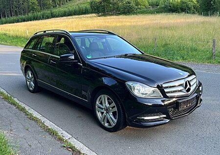 Mercedes-Benz C 180 C180 T AVANTGARDE 17 Zoll SHZ Navi Bluetooth LED