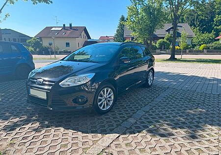 Ford Focus SYNC Edition, Navi, Klimaautomatik