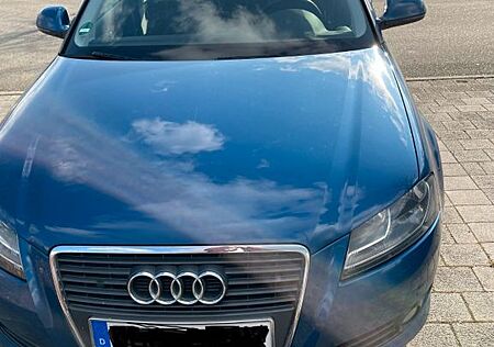 Audi A3 1.4 TFSI S-Tronic Ambition, 8fach Alu-Bereift