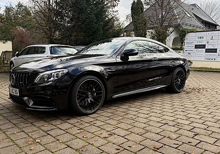 Mercedes-Benz C 63 AMG C63 AMG * Burmester * Performance Sitze * Panora