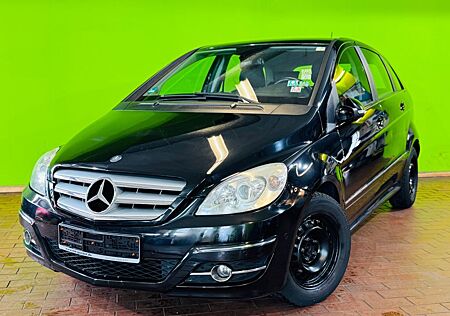 Mercedes-Benz B 180 Automatik Sportpaket Tüv 06/2026 Klima