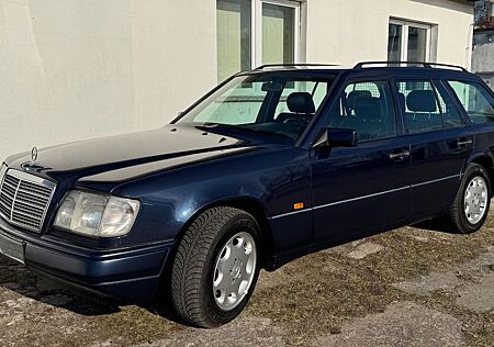 Mercedes-Benz E 320 TE 320